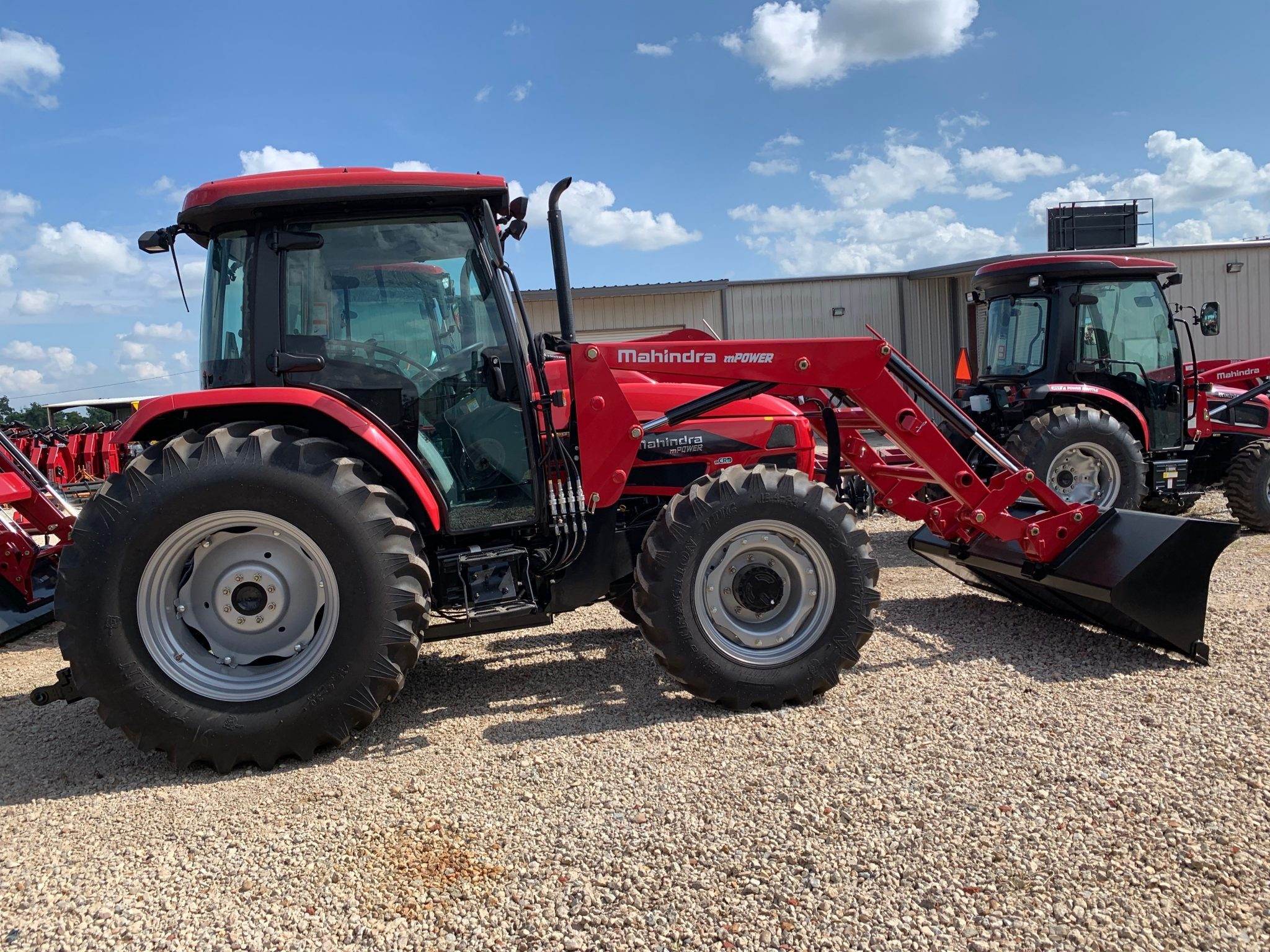 MAHINDRA TRACTORS | Red Dirt Tractors